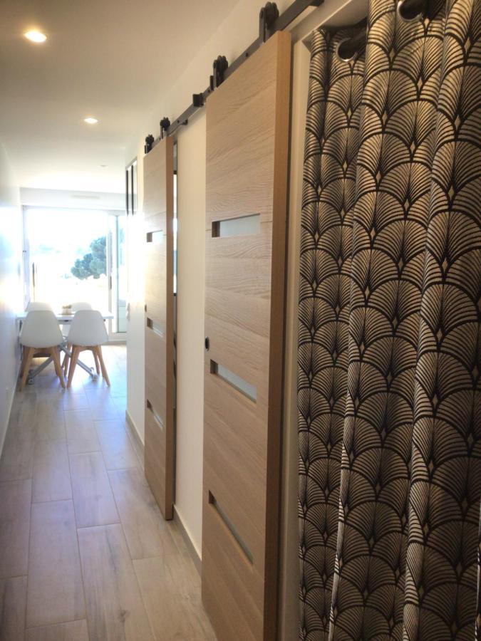 Appartement Pieds Dans L'Eau Vue Mer Bormes Les Mimosas Exterior foto